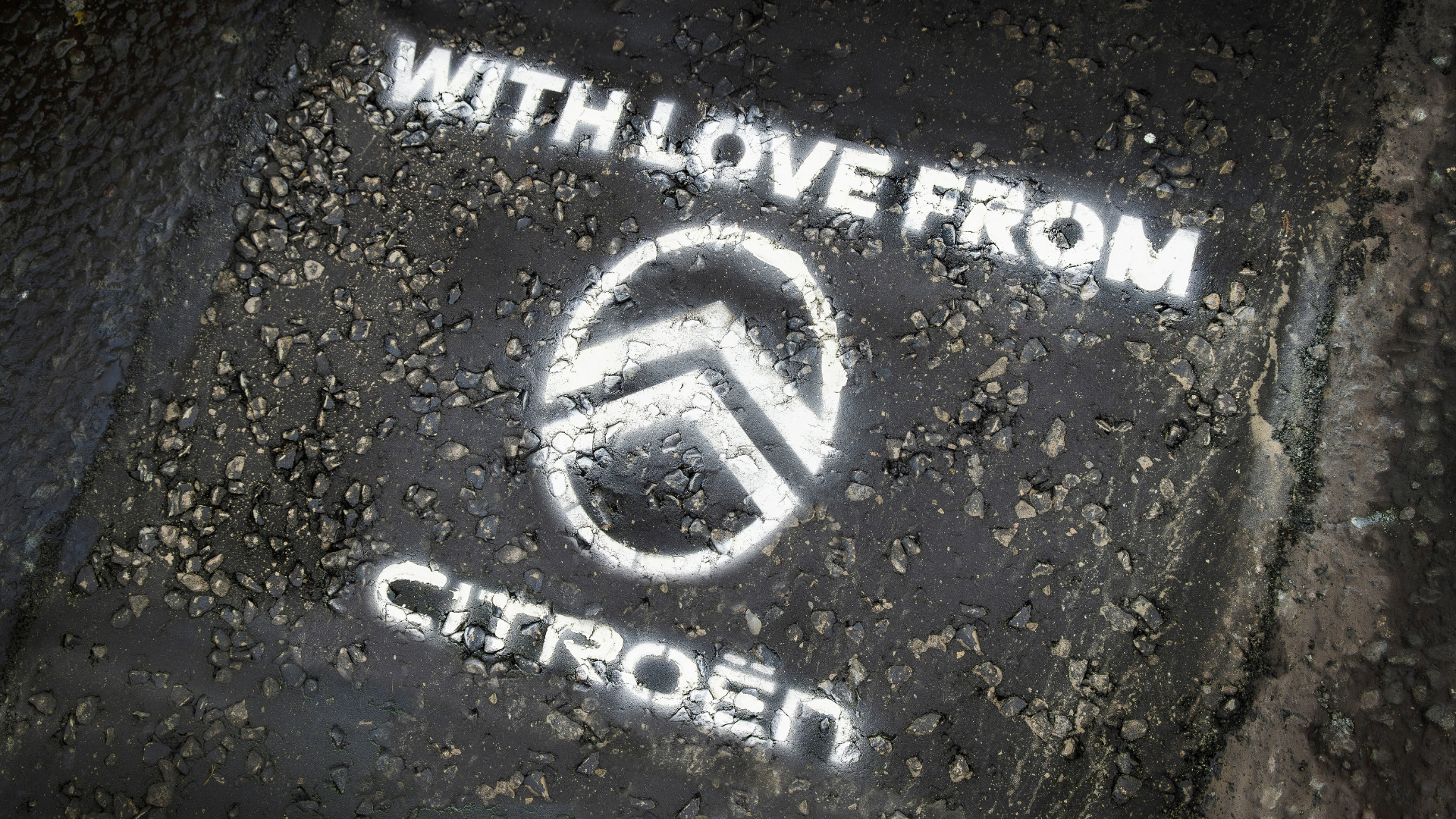 Citroën funds pothole repair as 1 in 20 UK roads found to be in need of urgent attention